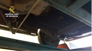 Detenido un hombre acusado de intentar introducir en Algeciras a dos inmigrantes ocultos en su furgoneta