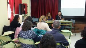 Preesentan un proyecto contra el absentismo y la conflictividad en centros educativos de la zona sur