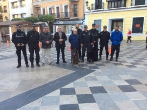 Guías caninos de distintas policías locales de España realizan dos exhibiciones en el centro