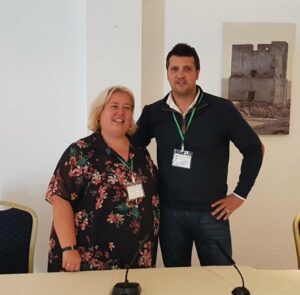 AxSí denuncia la "indolencia" del Gobierno sobre el tren