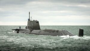 Denuncian que el submarino nuclear 'HMS Ambuch' lleve una semana en Gibraltar sin que den información