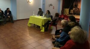 Zarzuela aborda con los vecinos del Acebuchal cuestiones relacionadas con tráfico y alumbrado