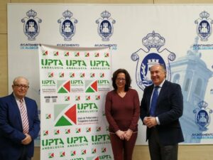 Ayuntamiento de Algeciras y UPTA firman un acuerdo para el fomento de los autónomos