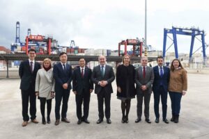 El embajador de Corea del Sur realiza una visita oficial al Ayuntamiento y el puerto de Algeciras