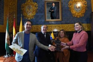 Hermanamiento de Algeciras y Playa del Carmen en recuerdo de Paco de Lucía