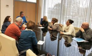 Vecinos de La Juliana trasladan al Ayuntamiento su malestar por el mal estado de las calles