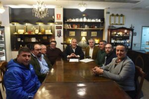 Landaluce se reúne con la Asociación en Defensa de la Pesca Deportiva Algecireña