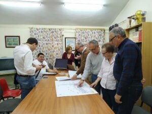 El PSOE despeja las dudas de los vecinos afectados por el trazado del Acceso Sur