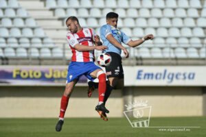 Batacazo importante del Algeciras este domingo ante el Ciudad de Lucena (1 - 2)