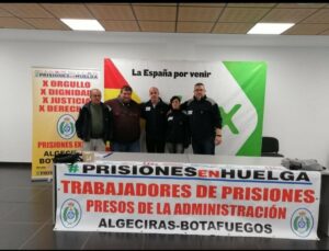 Vox escucha las demandas de los funcionarios de prisiones del centro penitenciario de Botafuegos