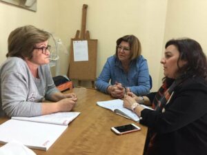 La asociación de mujeres El trigal" de Algeciras se reúnen para coordinar futuras actividades