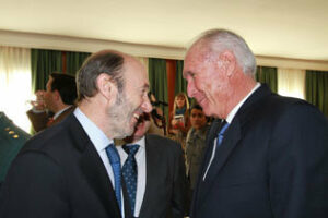 El PSOE suspende los próximos actos de campaña tras el fallecimiento de Alfredo Pérez Rubalcaba