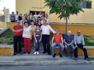 El PP se reúne en la Juliana con la directiva de la asociación de vecinos La Vía