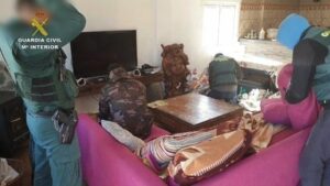 Cae una red de narcotráfico en el Estrecho con 27 detenidos y 9 toneladas de hachís incautados