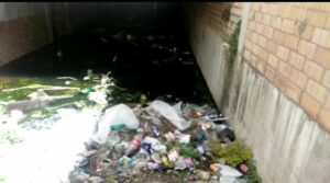 AR denuncia con fotos el lamentable y peligroso estado de la barriada de Pescadores