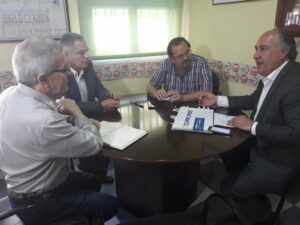 Landaluce saca pecho ante UGT de tener la mitad de deuda que el Ayuntamiento de La Línea