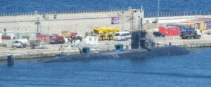 Ecologistas califica de "inadmisible" la presencia de dos submarinos nucleares a la vez en Gibraltar