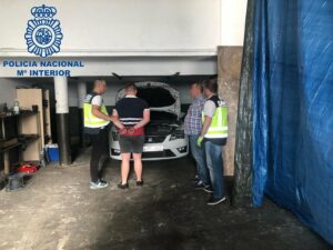 Cae un clan polaco que robaba y despiezaba coches para venderlos a narcos en el Campo de Gibraltar