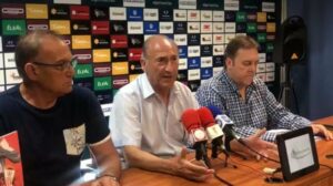 El Algeciras presenta la campaña de abonados con precios desde los 20 hasta los 600 euros