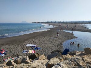 Verdemar advierte de que la desembocadura del río Guadiaro se ha vuelto a taponar