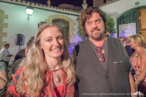 Alan Parsons, cautivado por la música de Liona & Serena Strings en 'Veladas en Paúl'