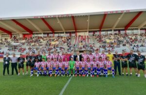 La plantilla del Algeciras se presenta al completo ante su afición en el Nuevo Mirador