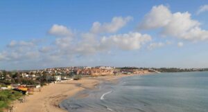 Solo tres playas del Campo de Gibraltar logran la bandera azul para este verano