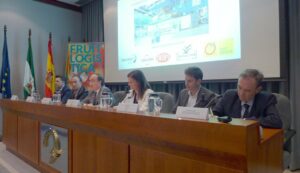 El comercio internacional de frutas y hortalizas crece un 15% en el Puerto de Algeciras