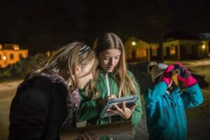 Un experimento masivo cuenta estrellas en Algeciras para medir la contaminación lumínica