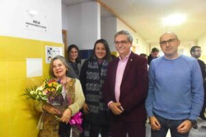 El colegio Parque del Estecho otorga a sus aulas los nombres de maestros veteranos
