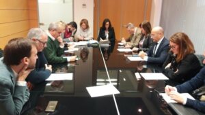 Urbanismo ordena retirar de Príncipes de España cuatro sorportes publicitarios sin licencia