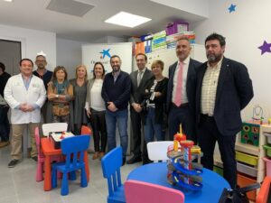 La Junta inaugura una ludoteca en el área de Pediatría del Hospital de La Línea
