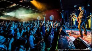 Depedro y Aroha en Calma echan un broche de oro al año en la sala La Gramola