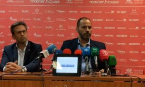 Salva Ballesta: "Vengo con un machete en la boca"