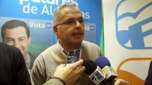 "Esperamos que el PSOE no intente utilizar los fondos europeos para proyectos de alcaldes sólo con carnet socialista"