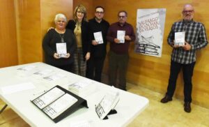 Presentado 'Naúfrago en un mar de Versos', poemario de Eusebio Oria