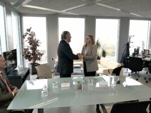 La reurbanización de la calle Bombita tendrá que estar finalizada antes de final de año