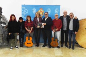 Juan Emilio Ríos presenta 'El libro que nunca escribí' y 'Los pétalos del verbo'