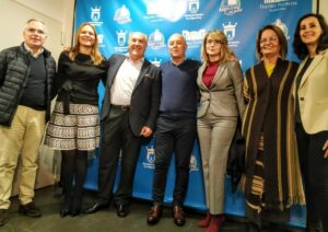 José Manuel Soto cautiva con su voz a un Teatro Florida lleno