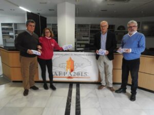 Crean una edición de postales históricas de Algeciras para obtener fondos contra el cáncer de mama