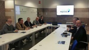 Policía Portuaria y Local refuerzan su colaboración en la lucha contra los taxis pirata