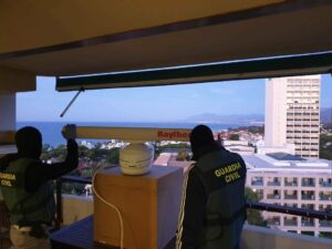 Cae una organización criminal que introducía migrantes y hachís en las costas andaluzas