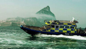 El Gobierno británico protesta por  "incursiones en aguas en disputa"