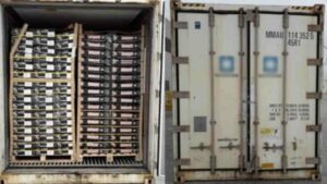 Hallan en Galicia 160 kilos de cocaína en un contenedor con gancho ciego procedente de Algeciras