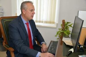 San Roque propone que sus voluntarios realicen desde sus casas mascarillas contra el coronavirus