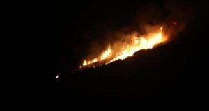 La Sierra Carbonera sufre un incendio por una bengala durante los aplausos de ayer