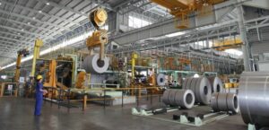 Acerinox quiere comenzar el ERTE en la planta de Los Barrios el próximo día 18