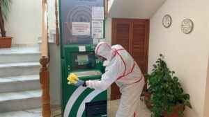 El Campo de Gibraltar suma 144 nuevos positivos y un nuevo muerto en 24 horas