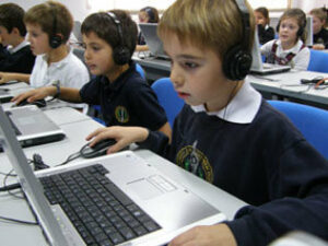 Los colegios podrán abrir en verano para ofrecer a los estudiantes clases de refuerzo voluntarias