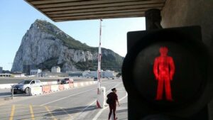 Cinco guardias civiles detenidos por contrabando de tabaco 